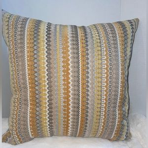 Patterened Throw Pillow| Gray, White, Yellow, Mustard Yellow | New